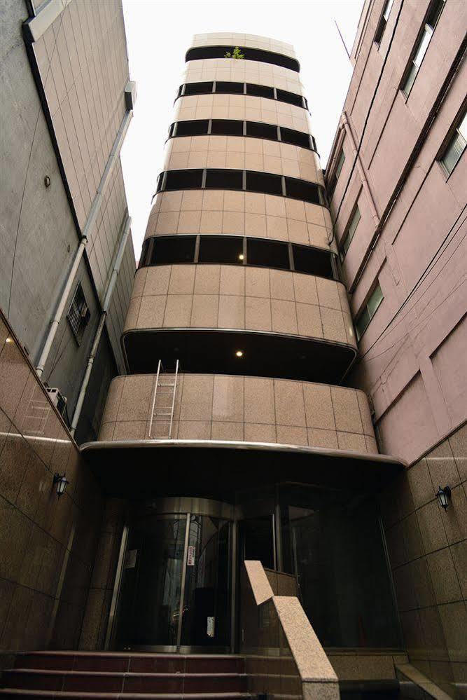 Hôtel B&S Eco Cube Shinsaibashi à Ōsaka Extérieur photo