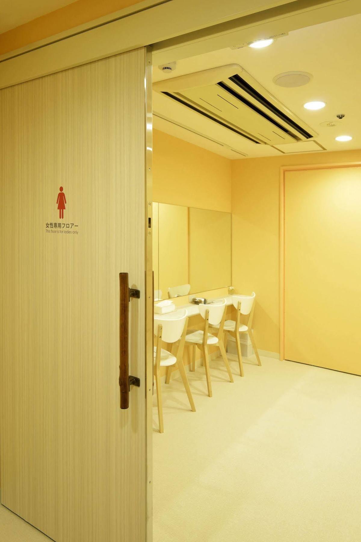 Hôtel B&S Eco Cube Shinsaibashi à Ōsaka Extérieur photo